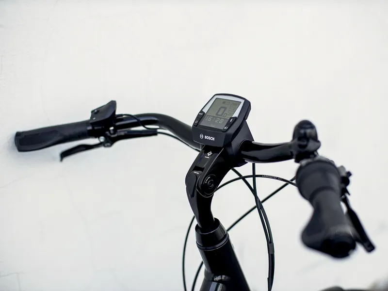 Trek District+ 4 400wh Lowstep Electric Hybrid Bike 2022 in Black-2